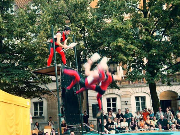 Cirq'ulation Locale - Trampoline Mission 3