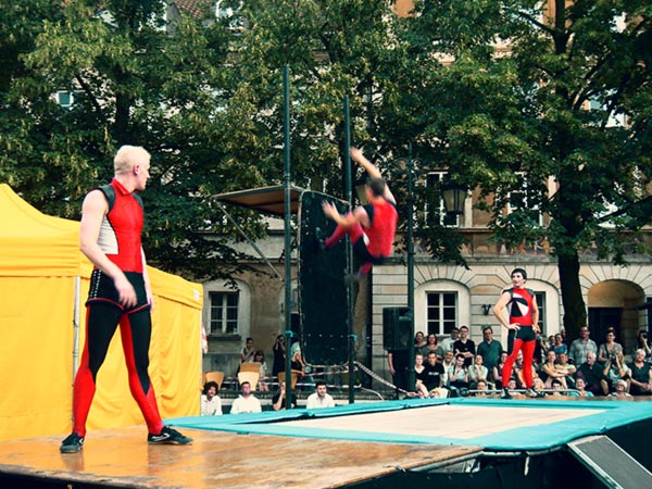 Cirq'ulation Locale - Trampoline Mission 3