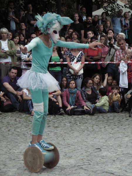 Wędrujace lalki pana Pezo