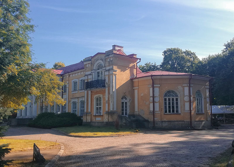  Pałac w Sitnie koło Zamościa. 