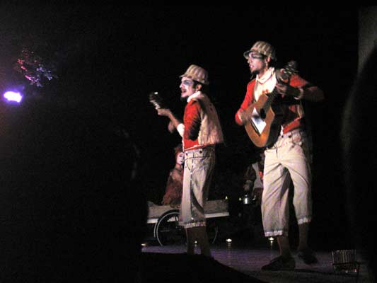 Theater Tol & Magos Del Tiempo - Serce kawy 