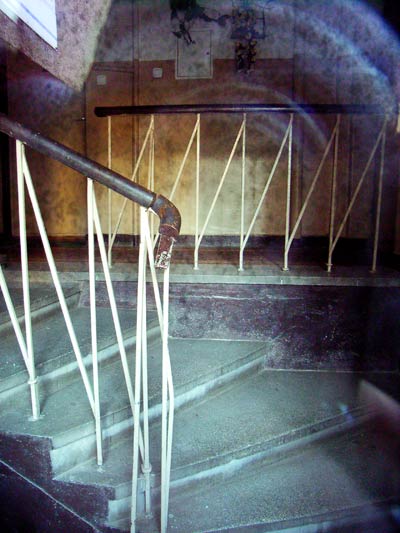 kaltak schodowa w bloku