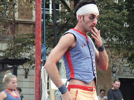 Les P' tita Bras - Sztuka ulicy