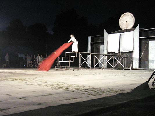 Teatr Biuro Podróży - Śztuka Ulicy